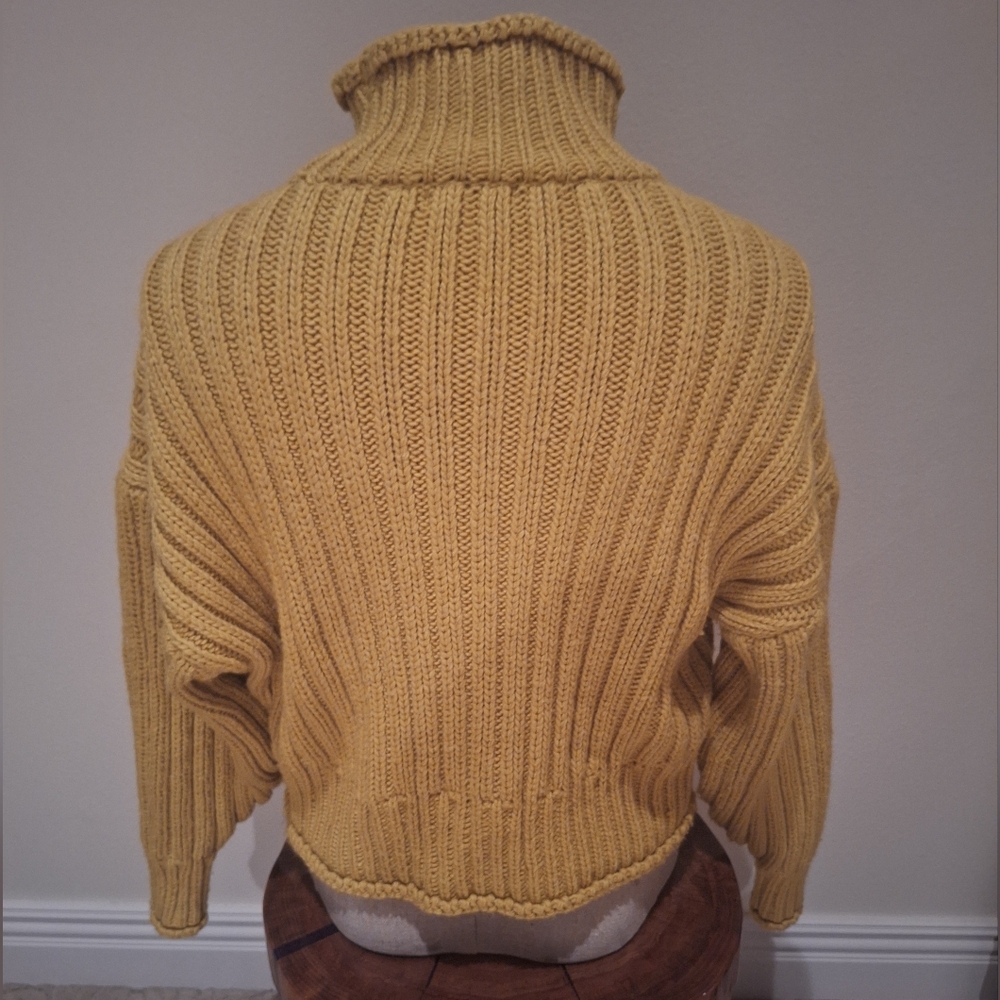 H&M Chunky Cable Knit Oversized Fisherman Crewneck Sweater Yellow Women's L